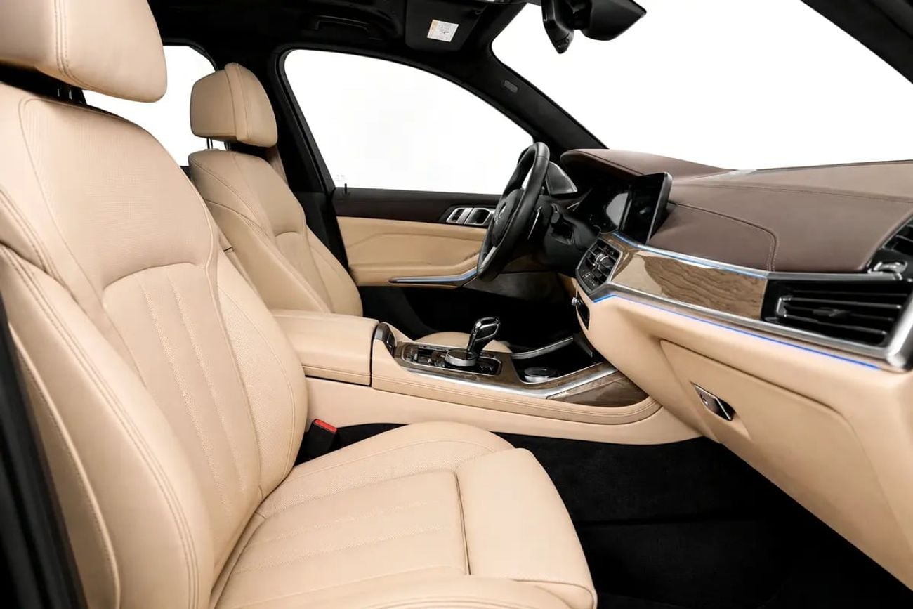 بي أم دبليو X7 40i M SPORT