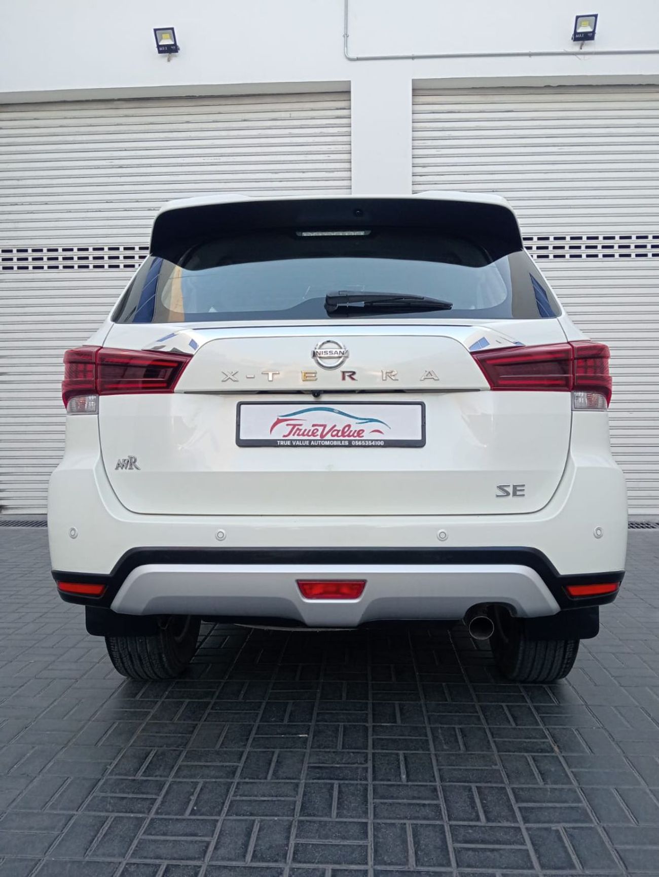 نيسان إكستيرا SE 2.5L RWD