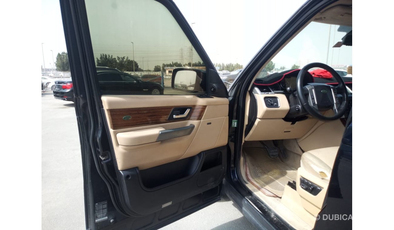 Land Rover Range Rover Sport HSE 2008 AT Left Hand Drive [Leather & Electric Seats] Good Condition, Rear TV