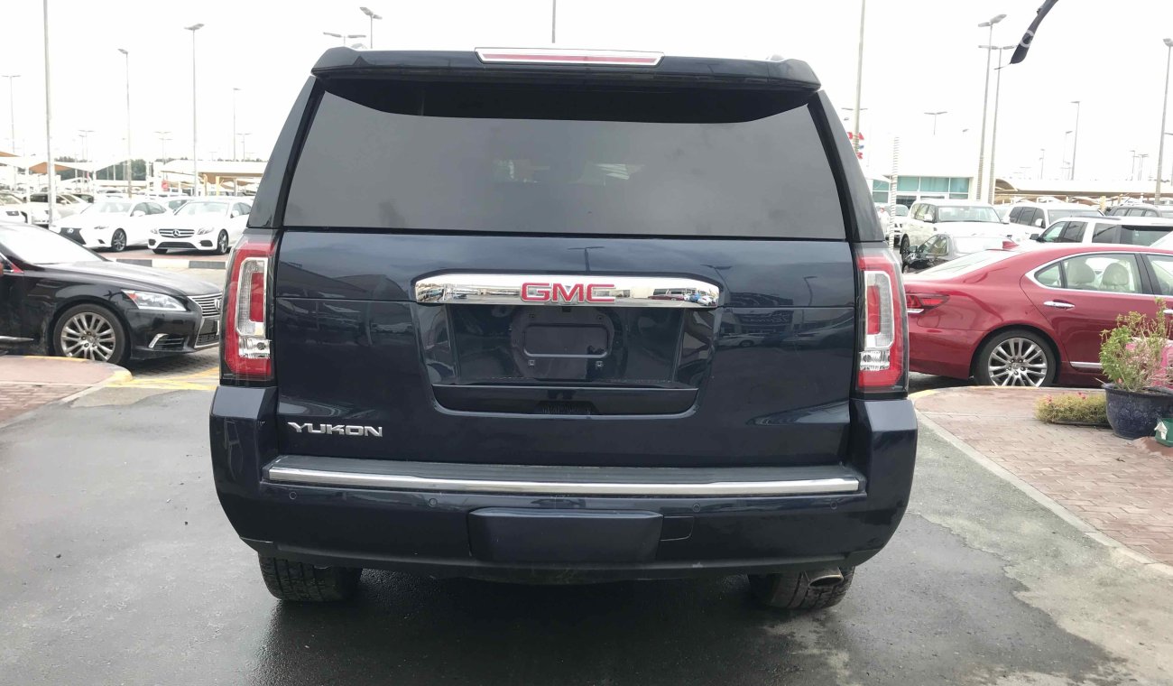 GMC Yukon DENALI Full option