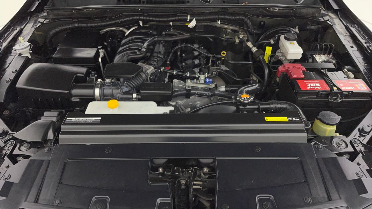 نيسان إكستيرا TITANIUM 2.5 | بدون دفعة مقدمة | اختبار القيادة في المنزل