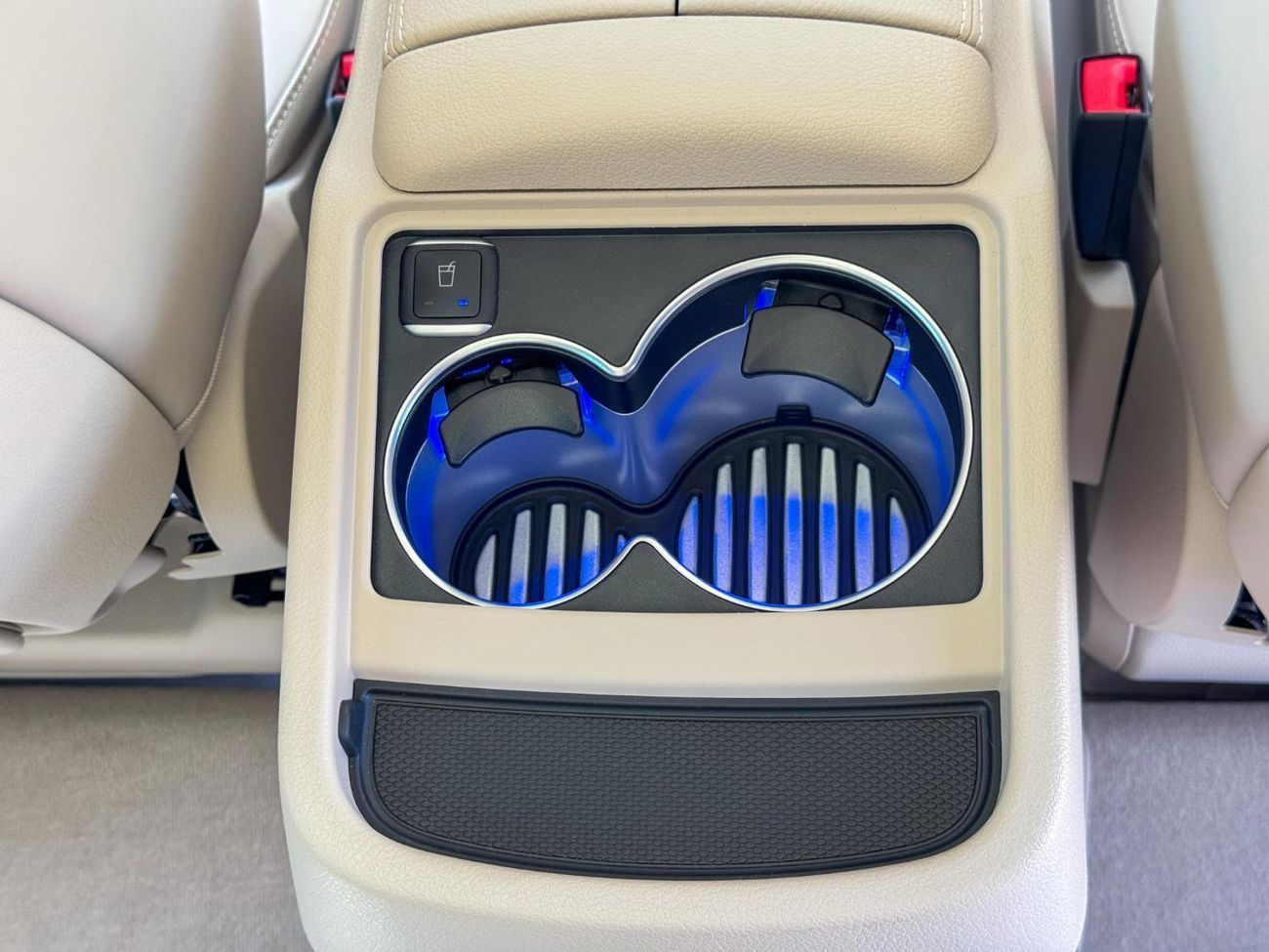 مرسيدس بنز V 300 Viano 300