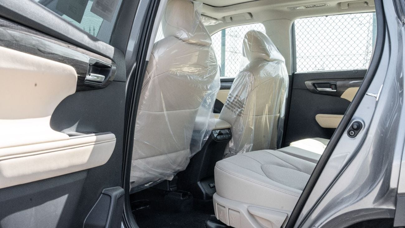 Toyota Highlander 2026 Toyota Highlander Limited 2.5L AT Hybrid (Gray-Beige)