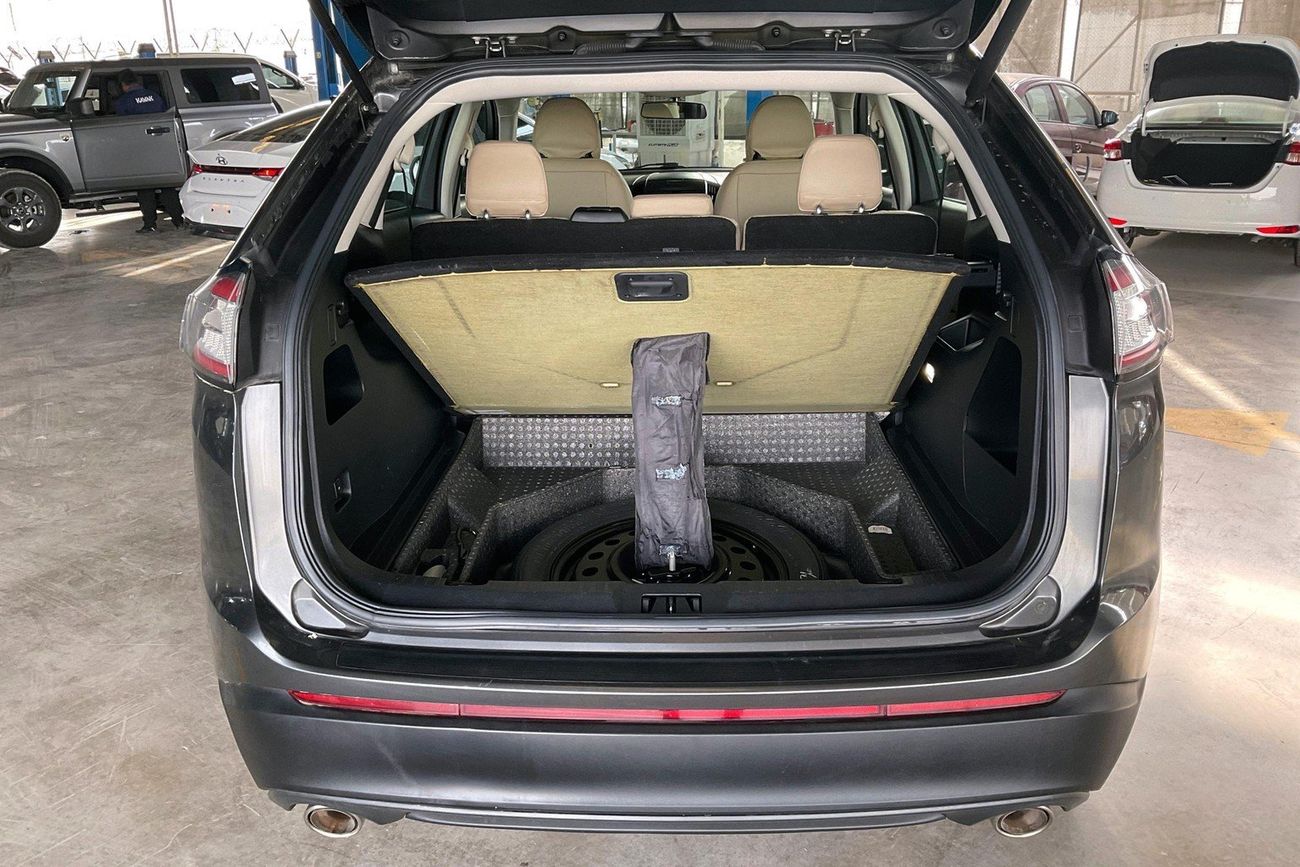 Ford Edge SE | Guaranteed Warranty | 0 Down Payment