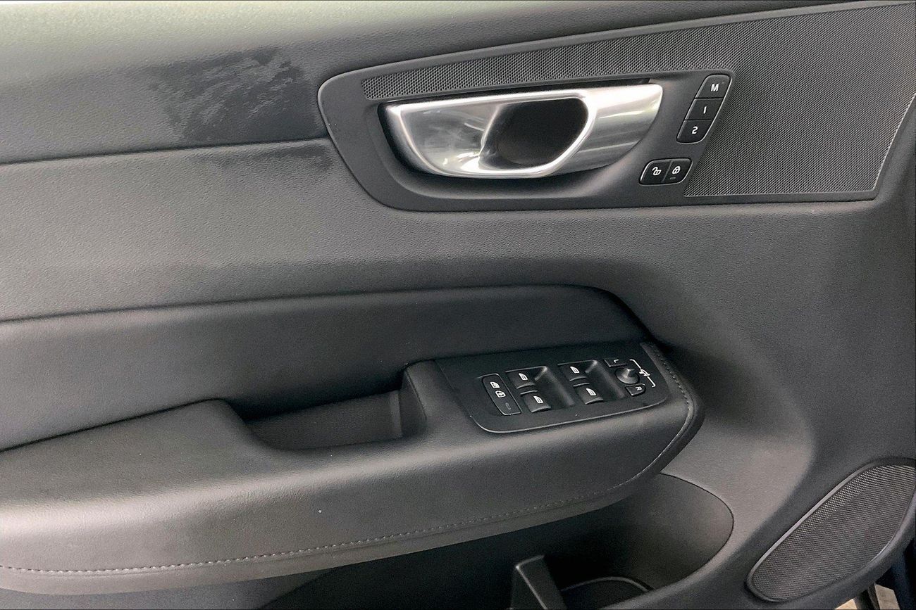 Volvo XC60 B5 Core | Guaranteed Warranty | 0 Down Payment