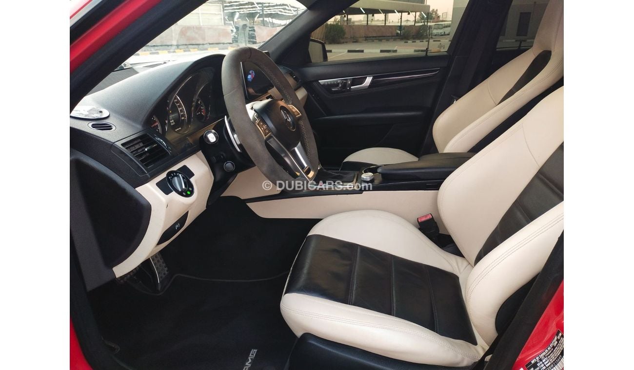 Mercedes-Benz C 63 AMG Mercedes C63 AMG