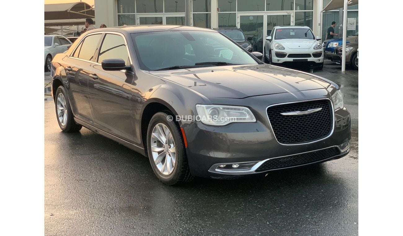 Chrysler 300C Chrysler C300_2016_Excellent_Condition _Full option