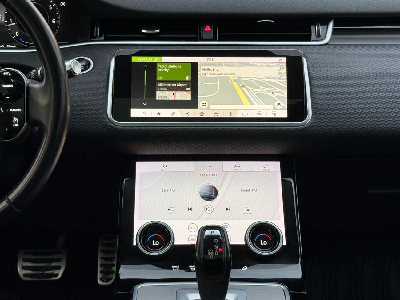 Land Rover Range Rover Evoque P200 S 2.0L RANGE ROVER EVOQUE P200 S 2020 GCC SERVICE HISTORY PERFECT CONDITION