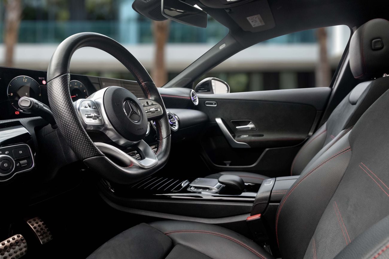 Mercedes Benz A200 | 1,861 P.M | 0% Downpayment | UNDER WARRANTY!