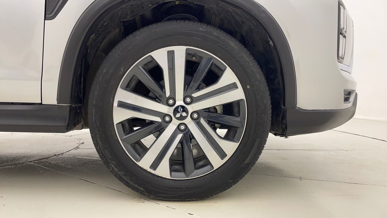 ميتسوبيشي ASX GLX MID 2 | بدون دفعة مقدمة | اختبار القيادة في المنزل