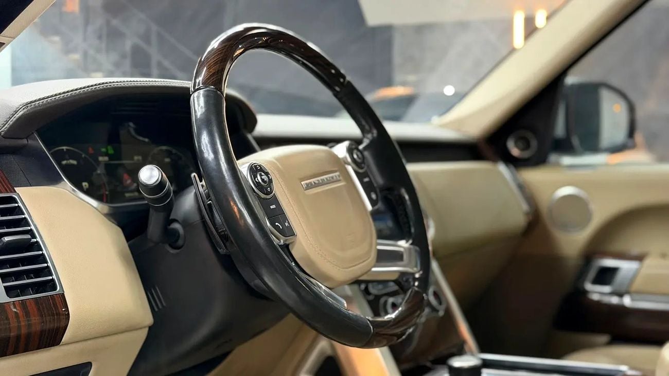 Land Rover Range Rover LWB HSE P360 3.0L GCC VOUGE V8 HSE FULL ORIGINAL PAINT AND SERVICE HISTORY