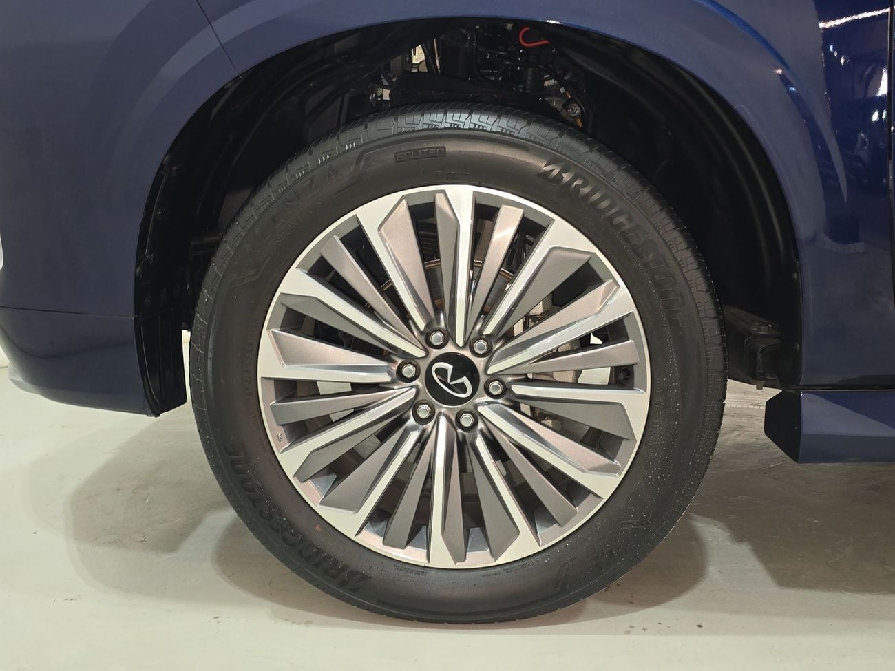 إنفينيتي QX80 2.0