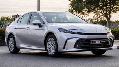 Toyota Camry E Plus 2.5 L Hybrid