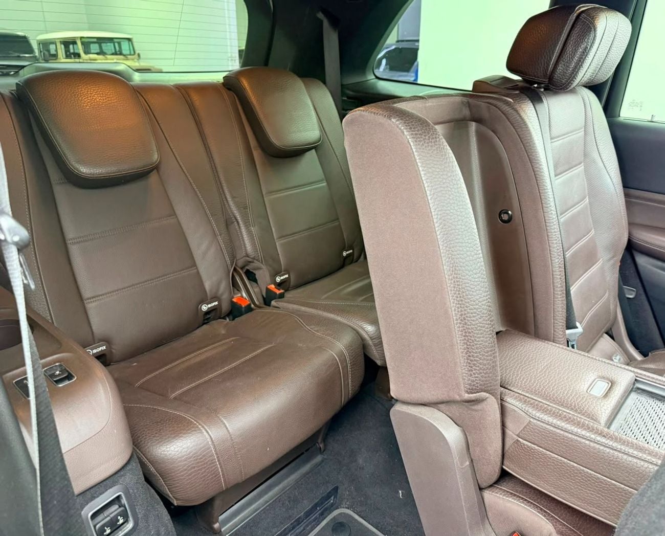 مرسيدس بنز GLS 580 STD STD