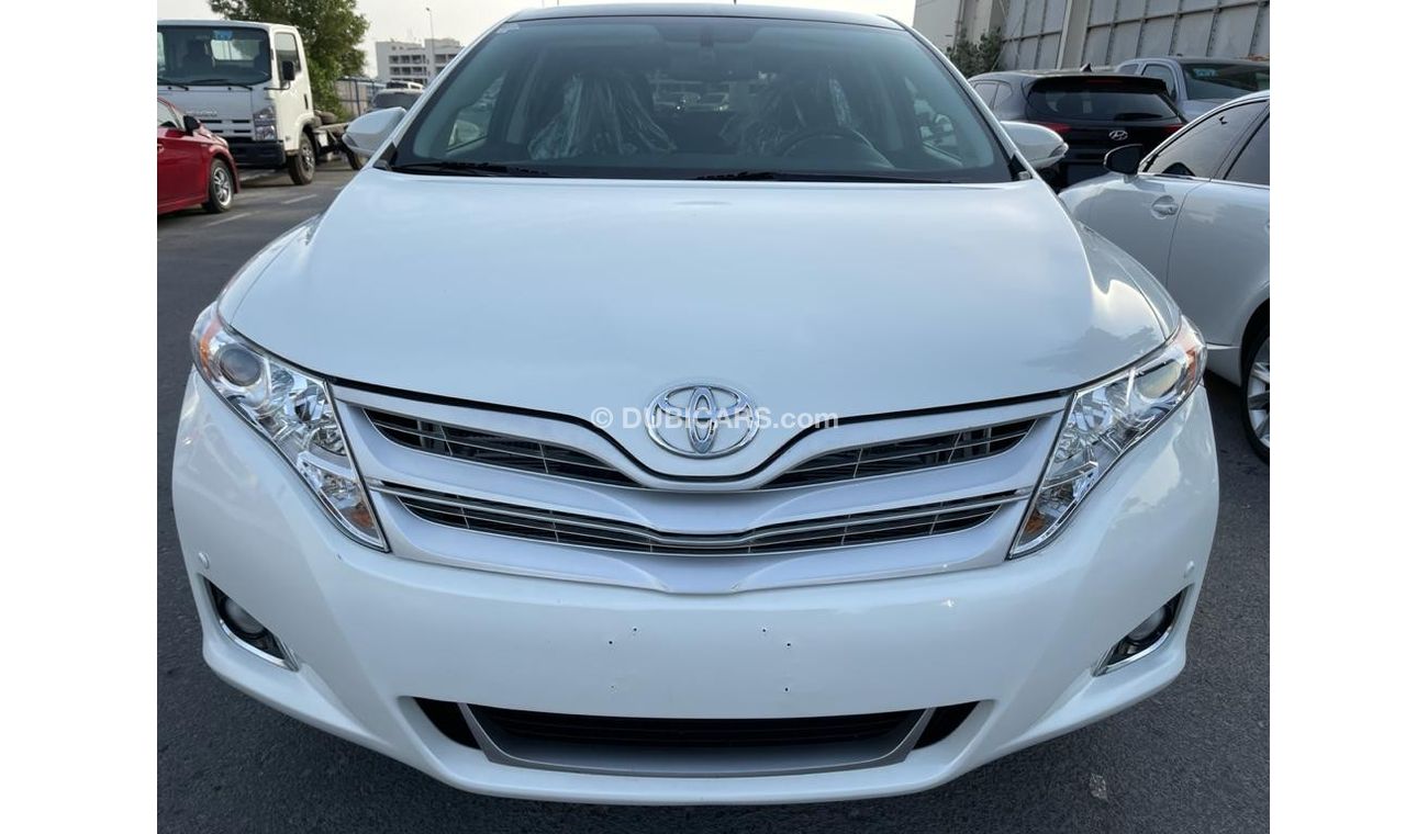 Toyota Venza Car full panorama