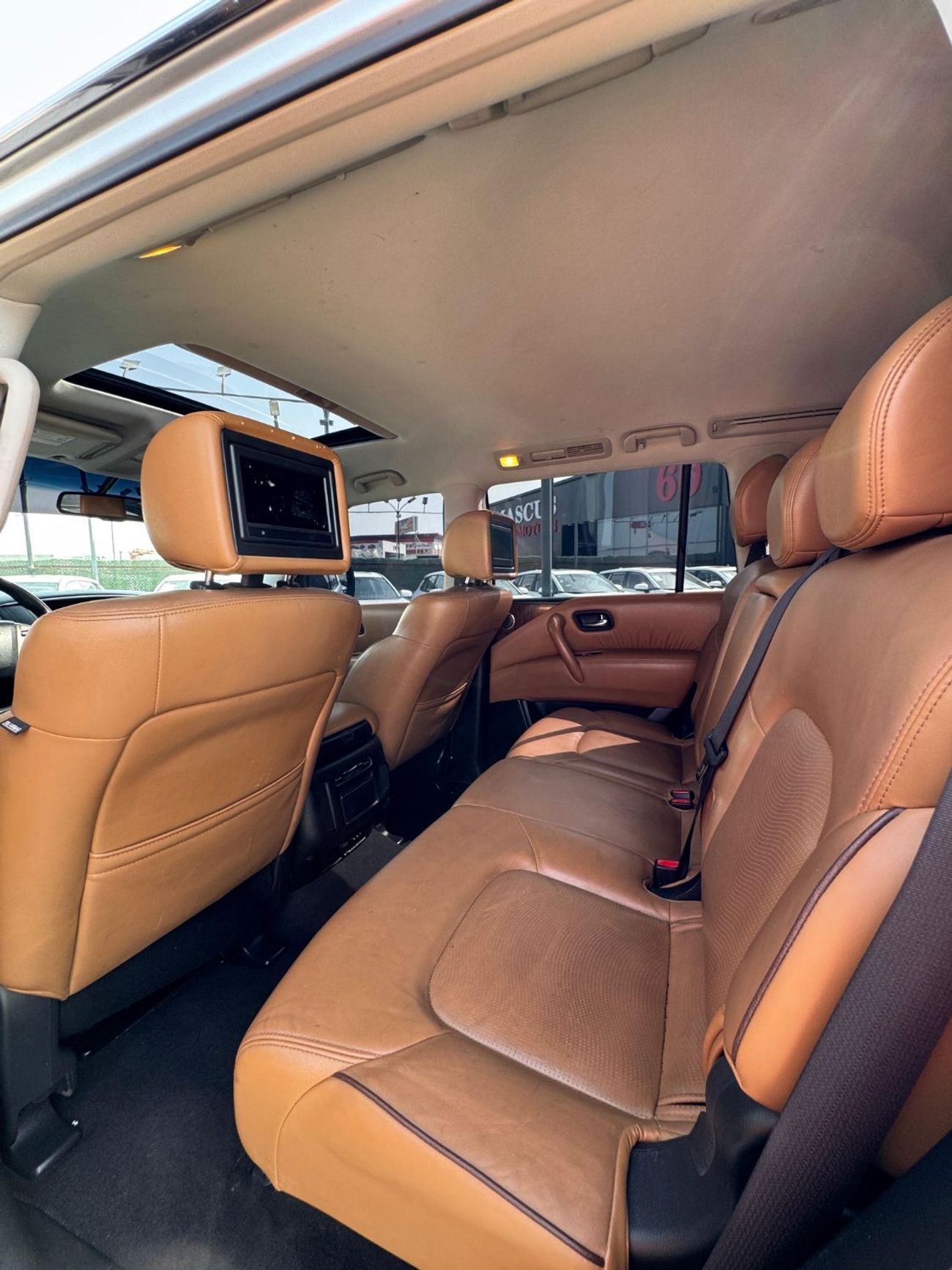 Nissan Patrol LE Titanium 5.6L