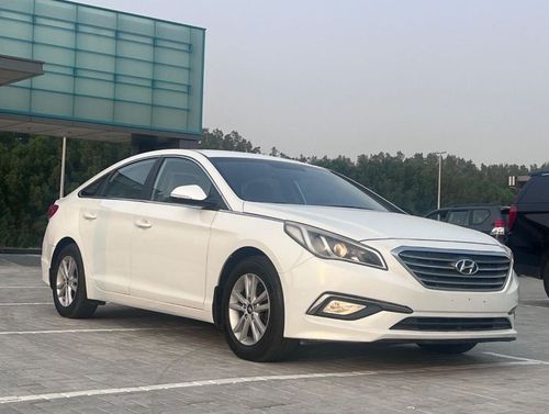 Hyundai Sonata SE Sonata 2017  Automatic  Media screen  Drive mode  Steering wheel control  Inside Helios  Electric