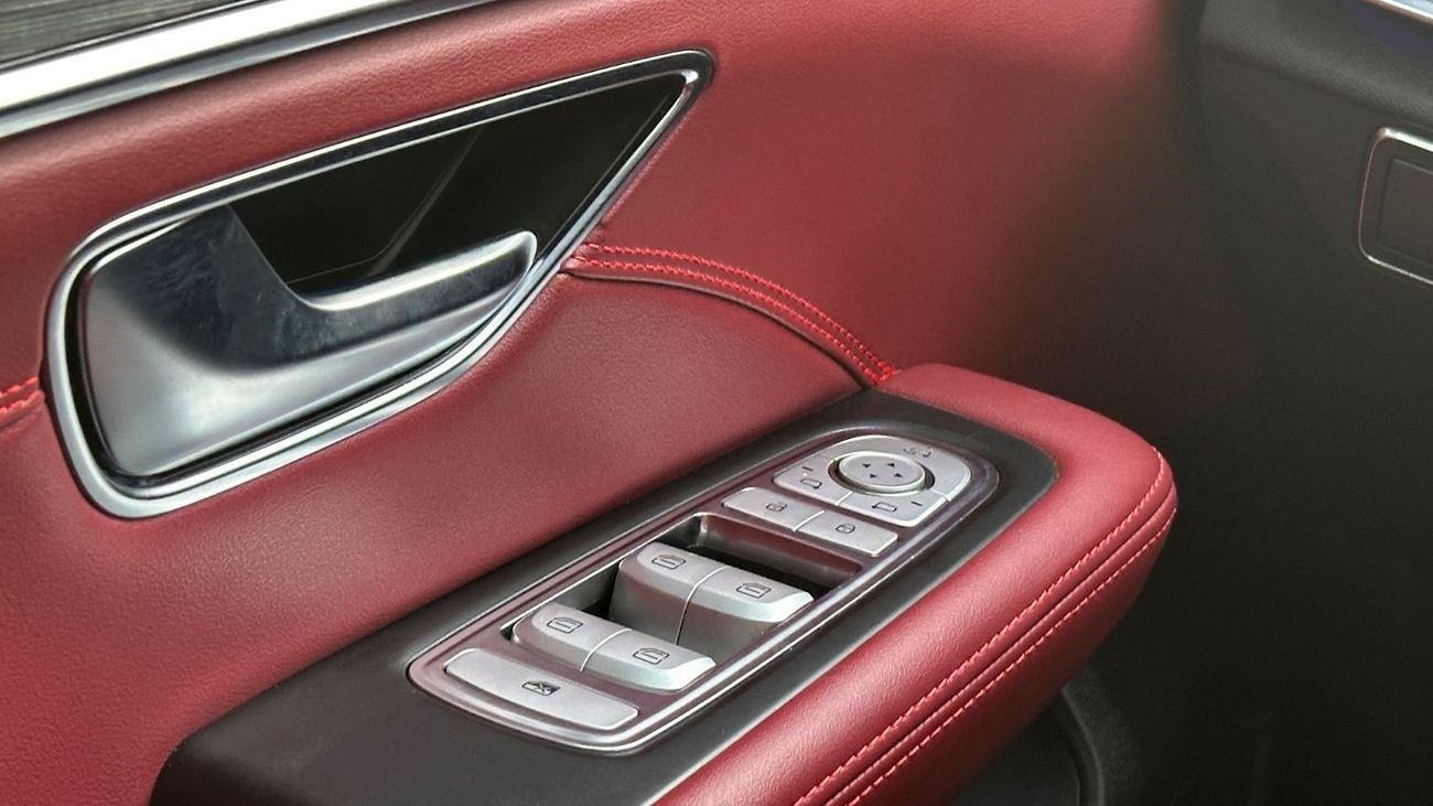 Jetour X70 Plus Luxury 2023 GCC 1.6L Turbo 4 Cylinders Warranty Low Mileage