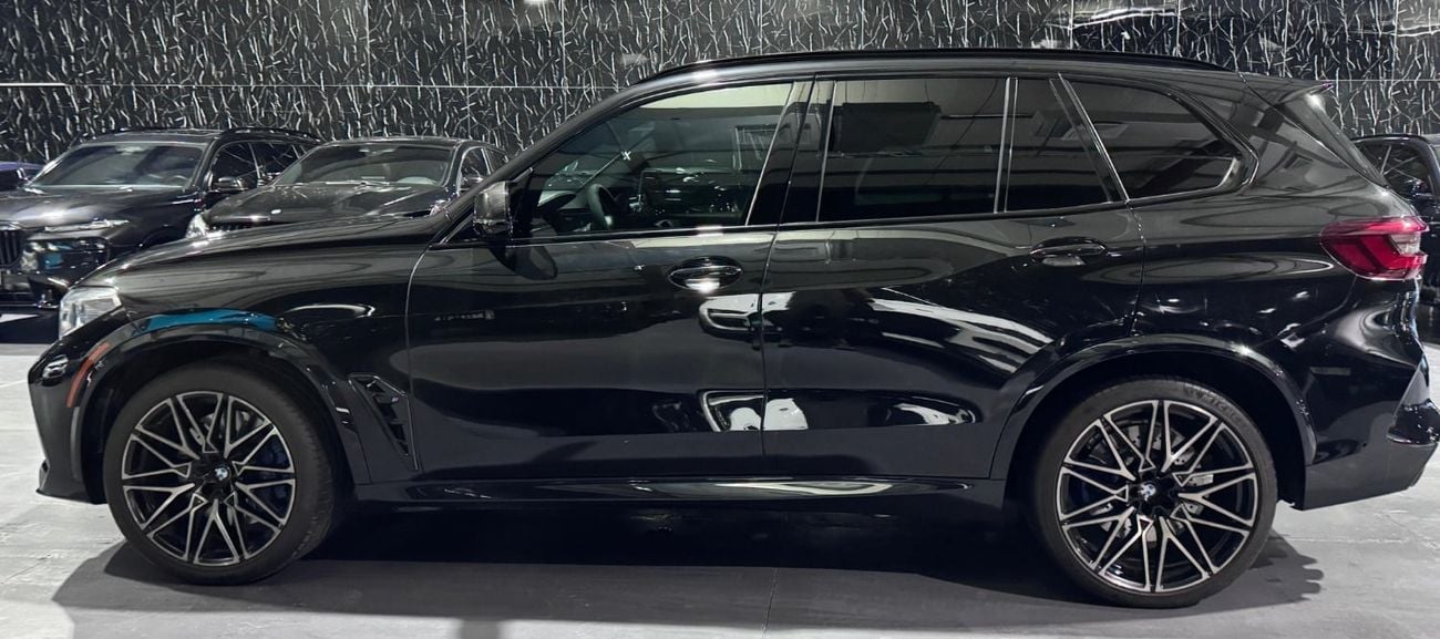 BMW X5M Competition 4.4L 2021 BMW X5 M Competition, Canadian specs With 1 Year warranty and FSH from AGMC an