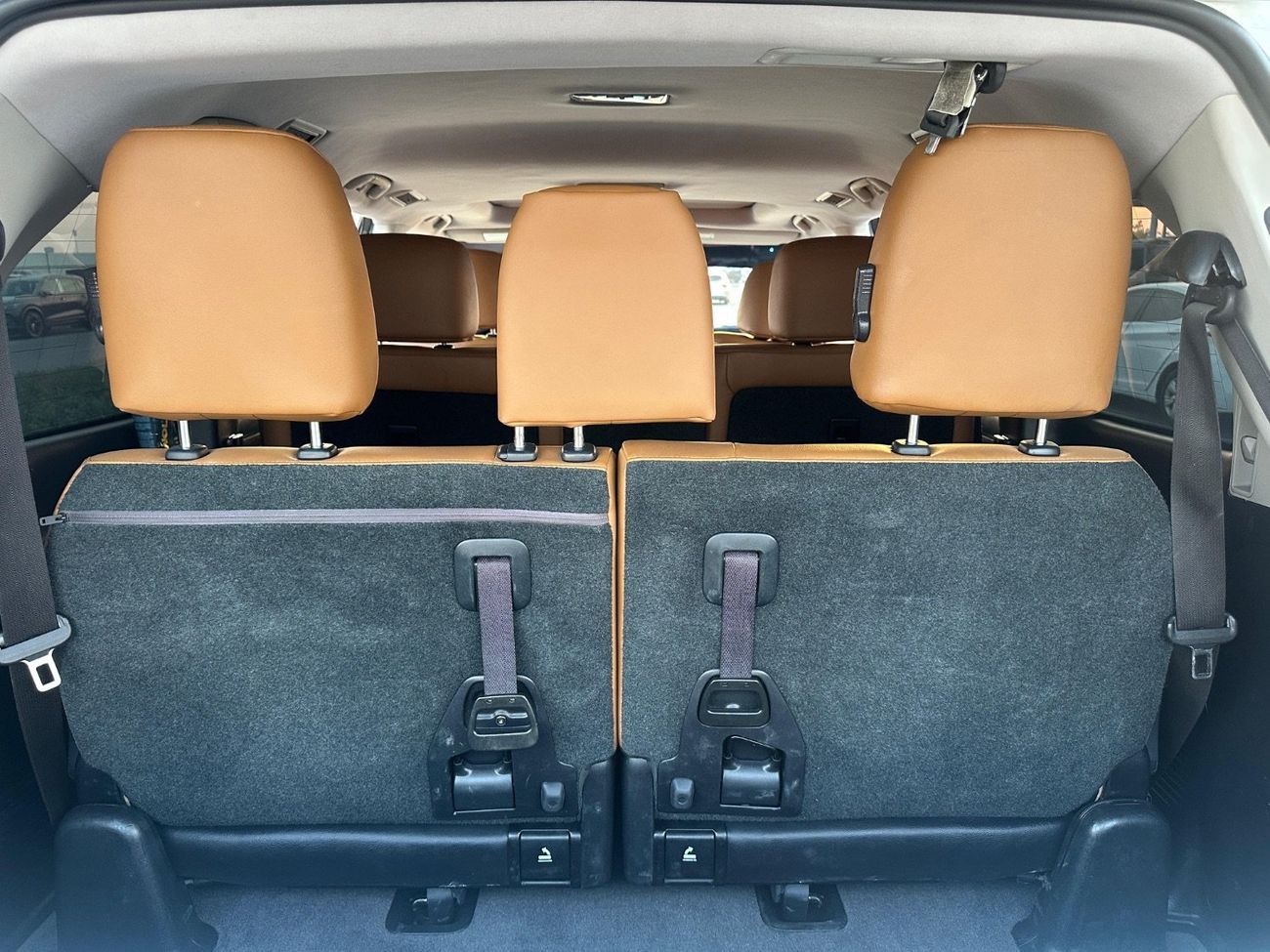 Toyota Land Cruiser GXR 4.0L