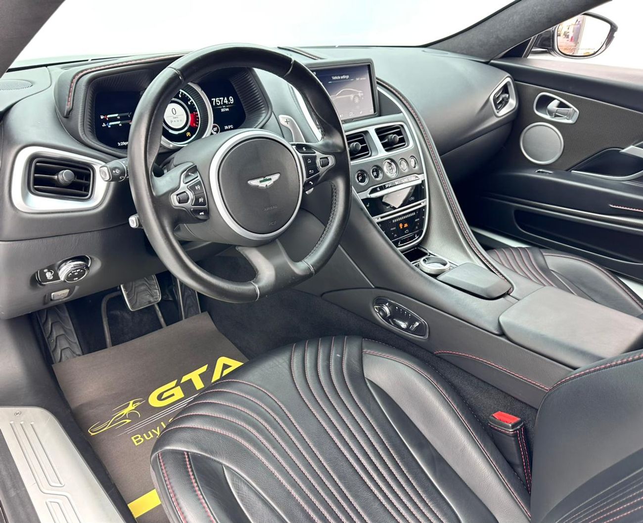 Aston Martin DB11 Std 4.0L 2018 Aston Martin DB11, 1 Year Unlimited Km Warranty, Aston Martin Full Service History, GC