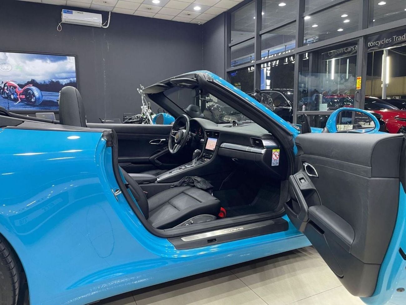 Porsche 911 Carrera 3.6L Convertible Porsche 911 Carrera 2018