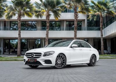 Mercedes Benz E300 E300 | 2,350 P.M | 0% Downpayment | FULL MERCEDES SERVICE HISTORY