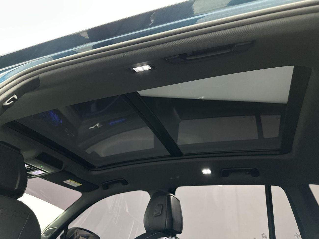 Volkswagen Tiguan Tiguan R-Line 1.4L (Ref#78130) - 32,100 AED SAVINGS from New Car