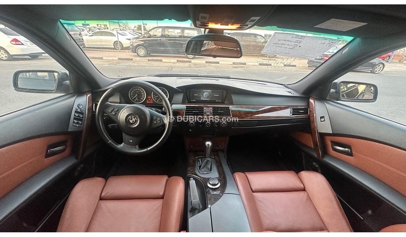 BMW 530i