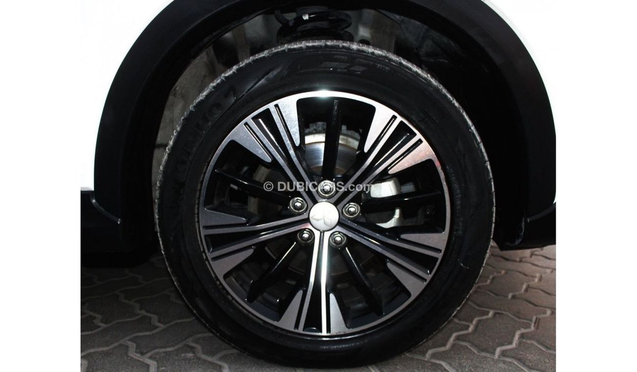 Mitsubishi Eclipse Cross GLS Mid Mitsubishi Eclipse Cross 2018 GCC, in excellent condition