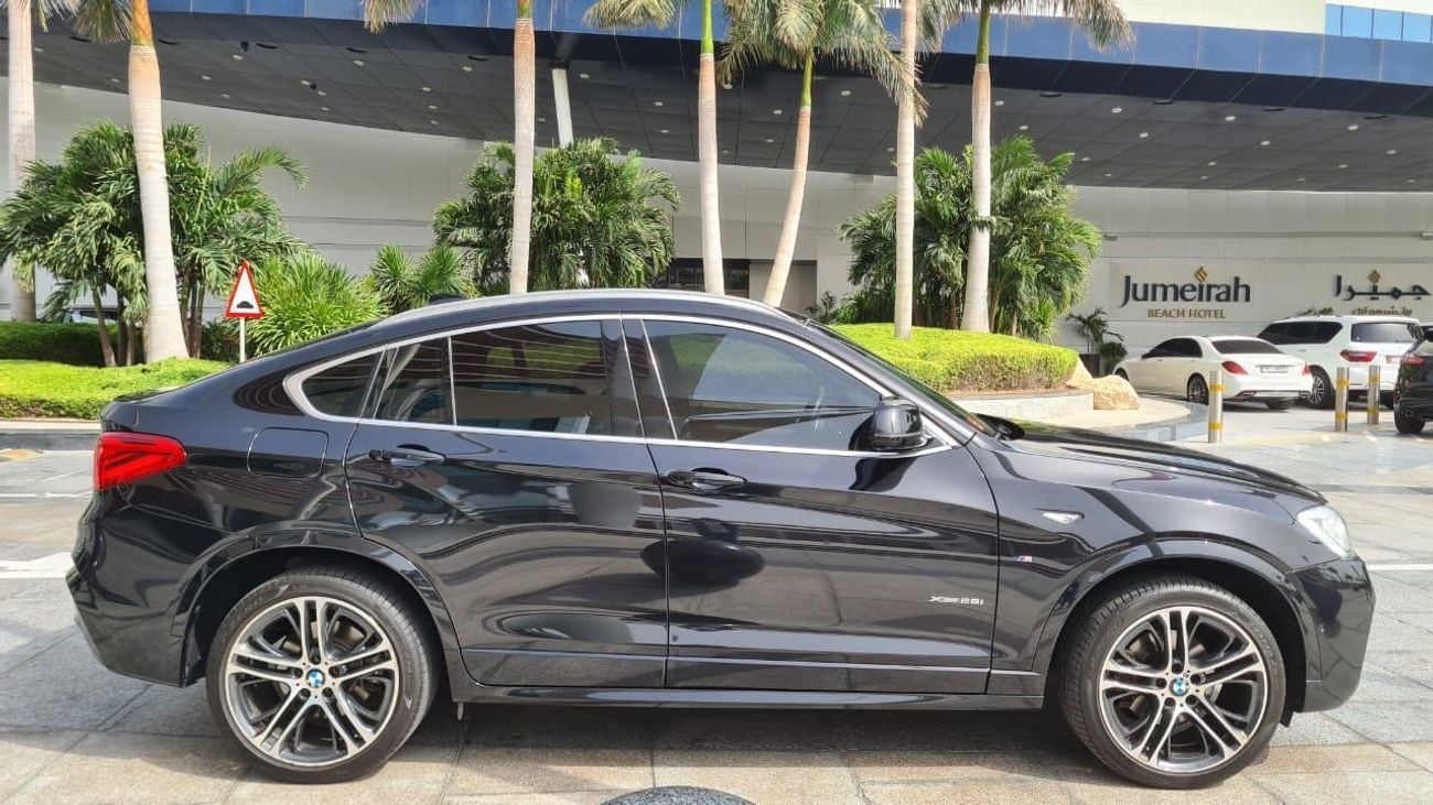 بي أم دبليو X4