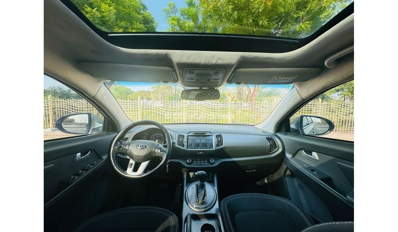 Kia Sportage LX 960 PM || KIA SPORTAGE 2.0L V4 || PANAROMIC ROOF || 0% DP || GCC || WELL MAINTAINED