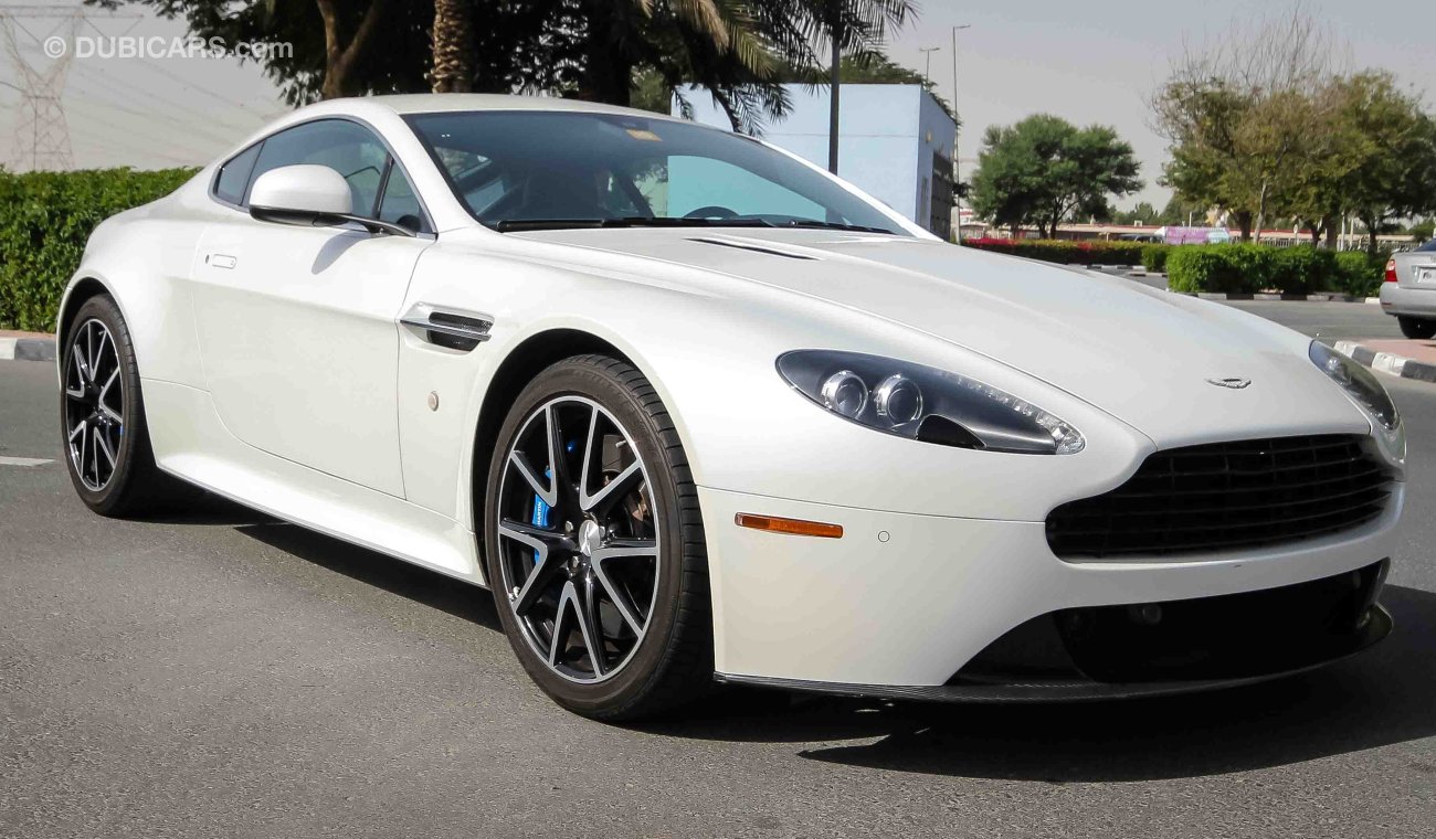 Aston Martin Vantage S