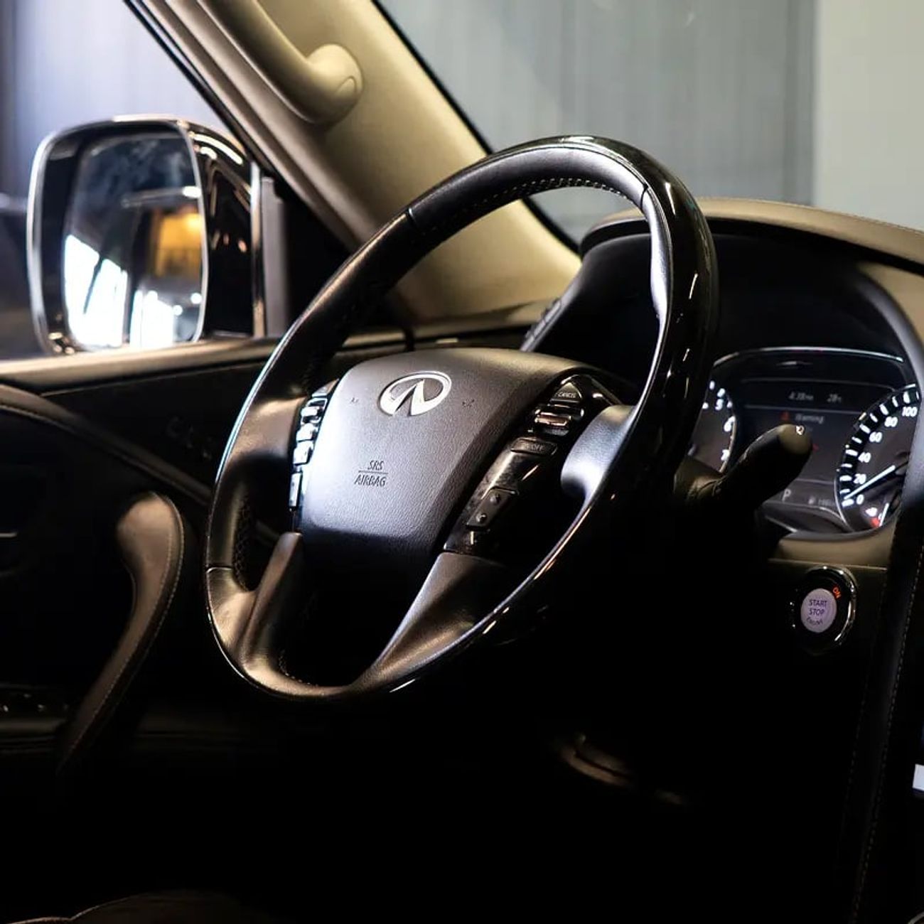 إنفينيتي QX80 Sensory ProActive 8 5.6L