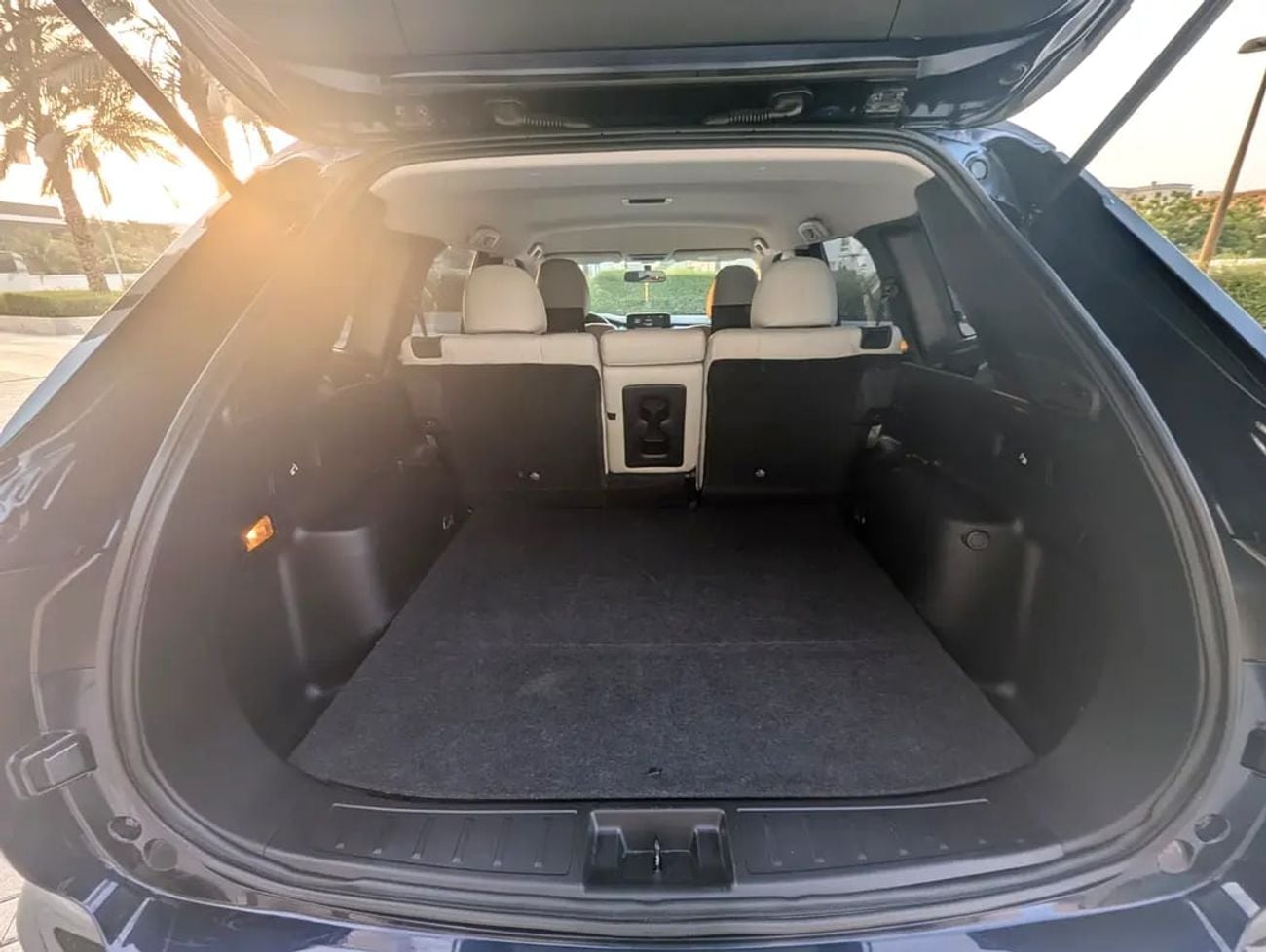 Mitsubishi Outlander PREMIUM 2024 GCC Specs Exterior and Interior Excellent Condition