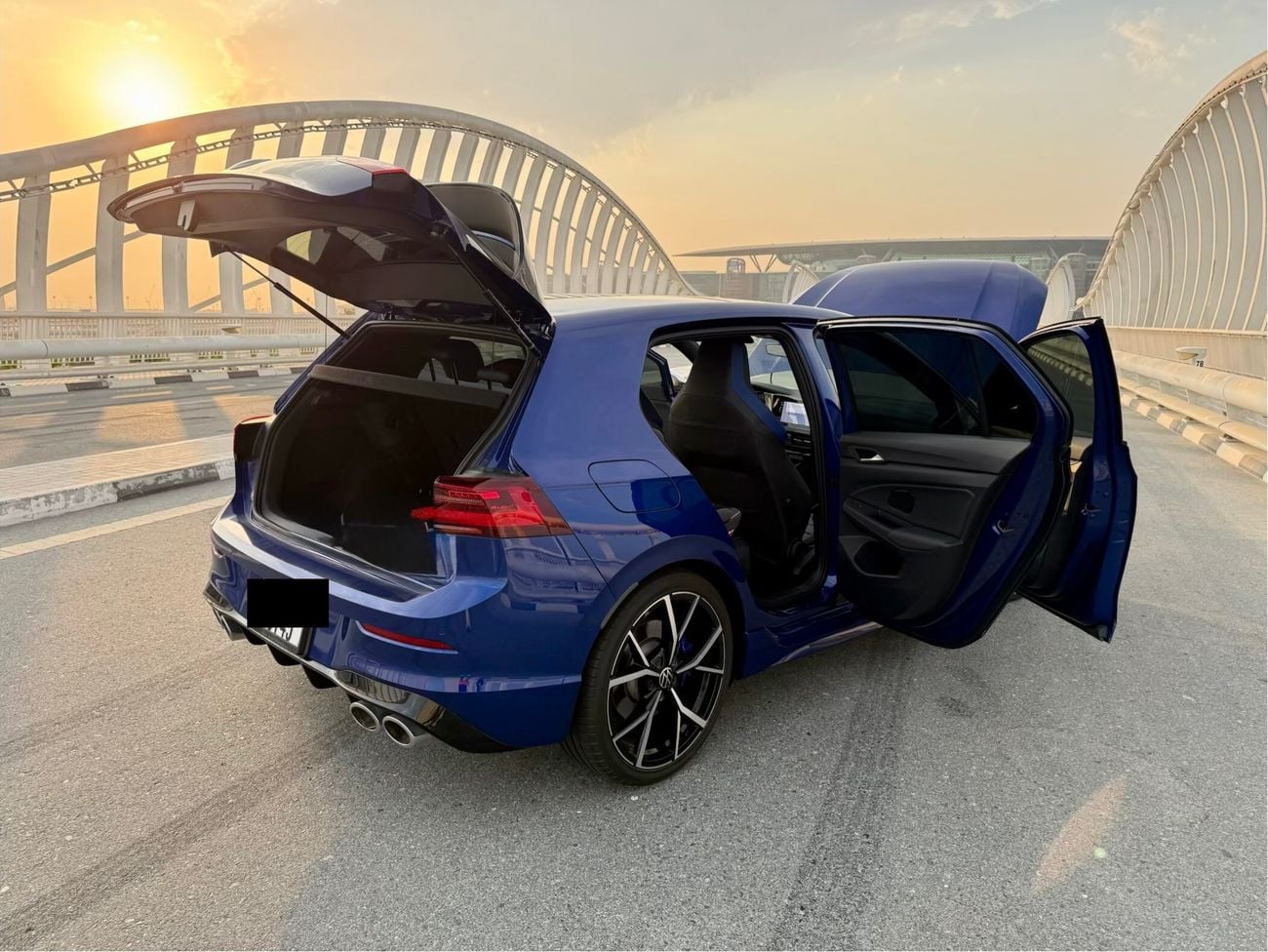 Volkswagen Golf R- COMFORT