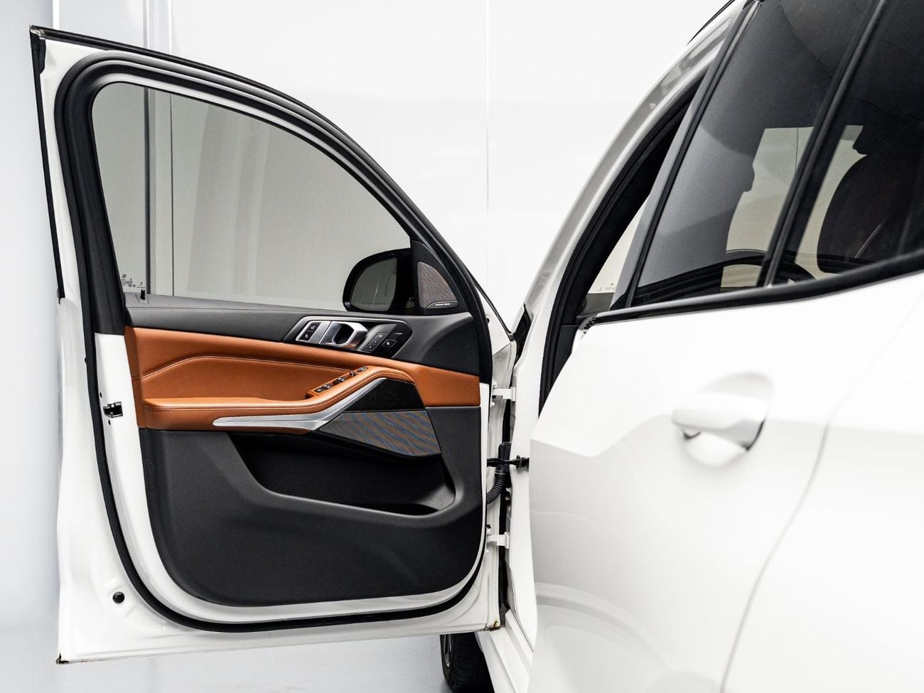 BMW X5 2024 BMW X5 M60i xDrive, 4.4 TC V8, 4WD, 530bhp, 8 Speed Auto