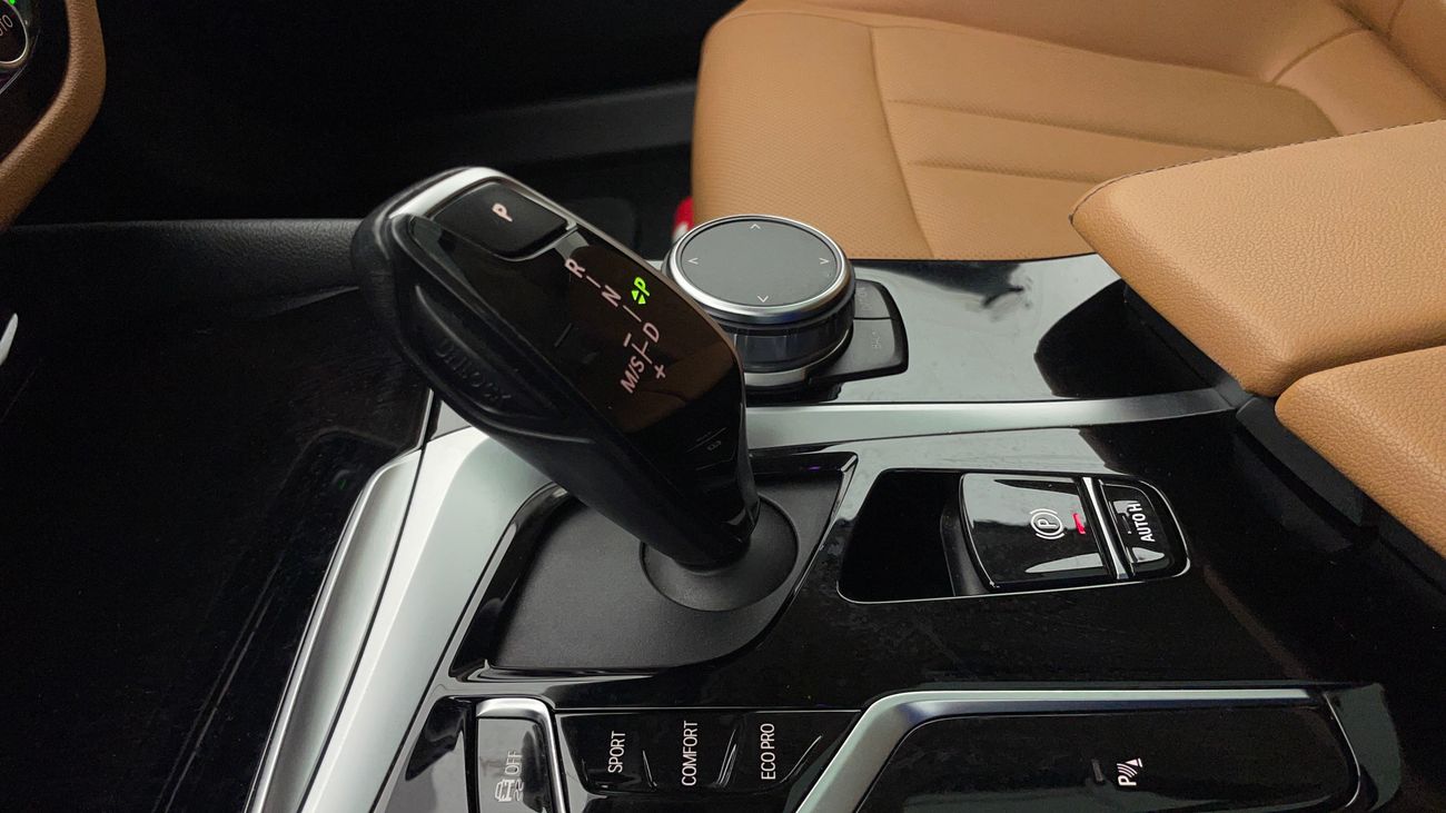 بي أم دبليو 520i 2023 JOY EDITION | AED 1942/Month | 0 DP | 30 Day Return | Warranty | Service History