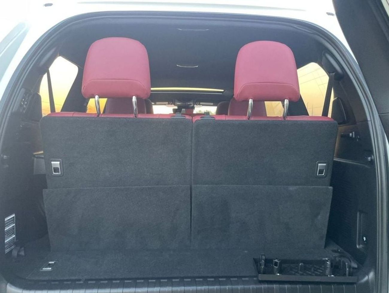 لكزس GX 460 2023 Lexus GX460 Luxury Platinum Full Option - 4.6L V8 - AWD 4x4 - Full Red 7 Seater - Radar & Senso