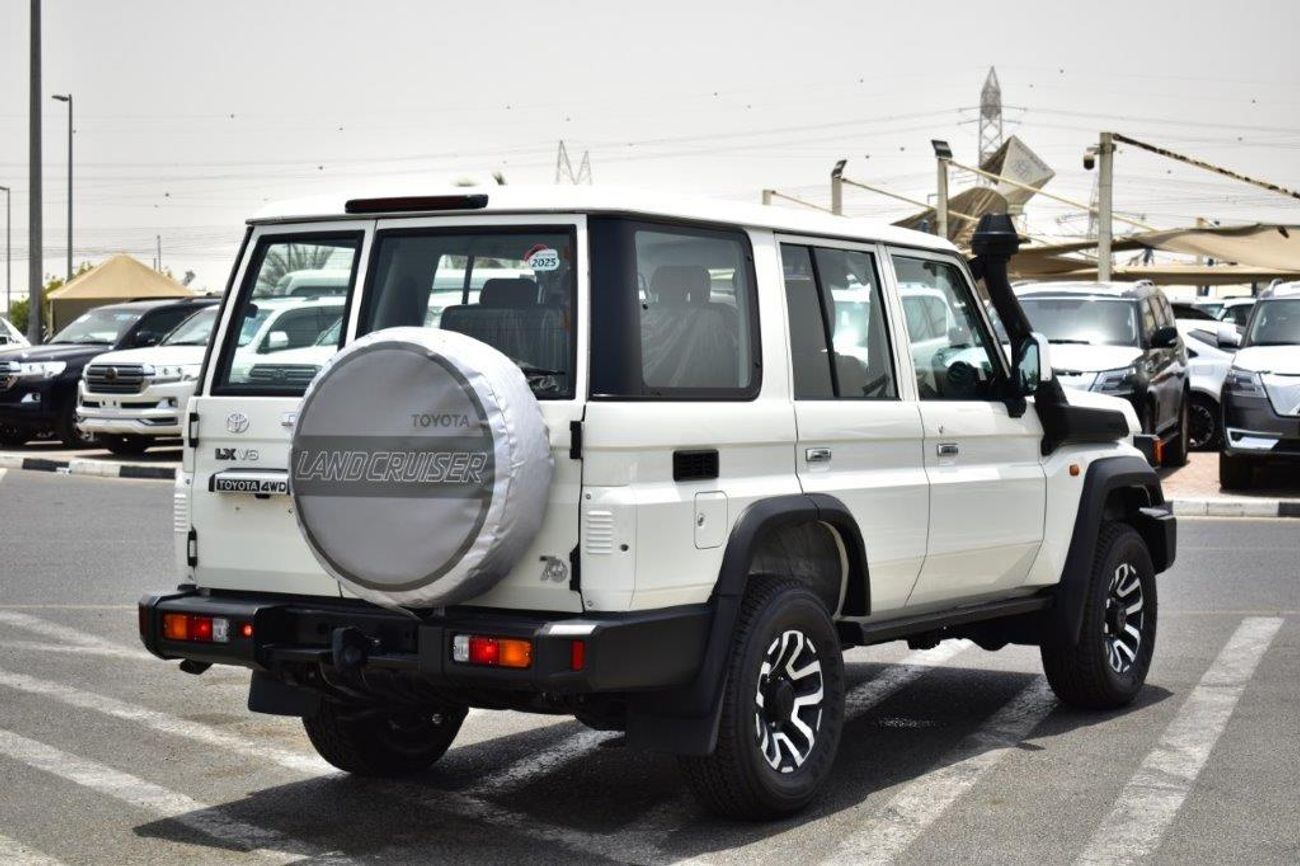 Toyota Land Cruiser 70 2025 MODEL TOYOTA LAND CRUISER 76 HARDTOP SDLX V6 4.0L PETROL 4WD 5-SEATER AUTOMATIC TRANSMISSION
