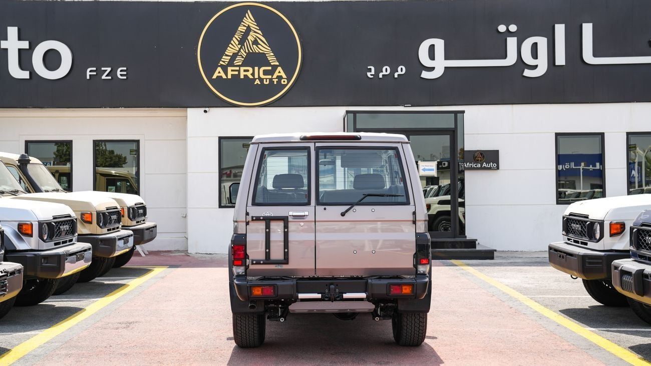 Toyota Land Cruiser LC71 71 MANUAL MID OPTIONS