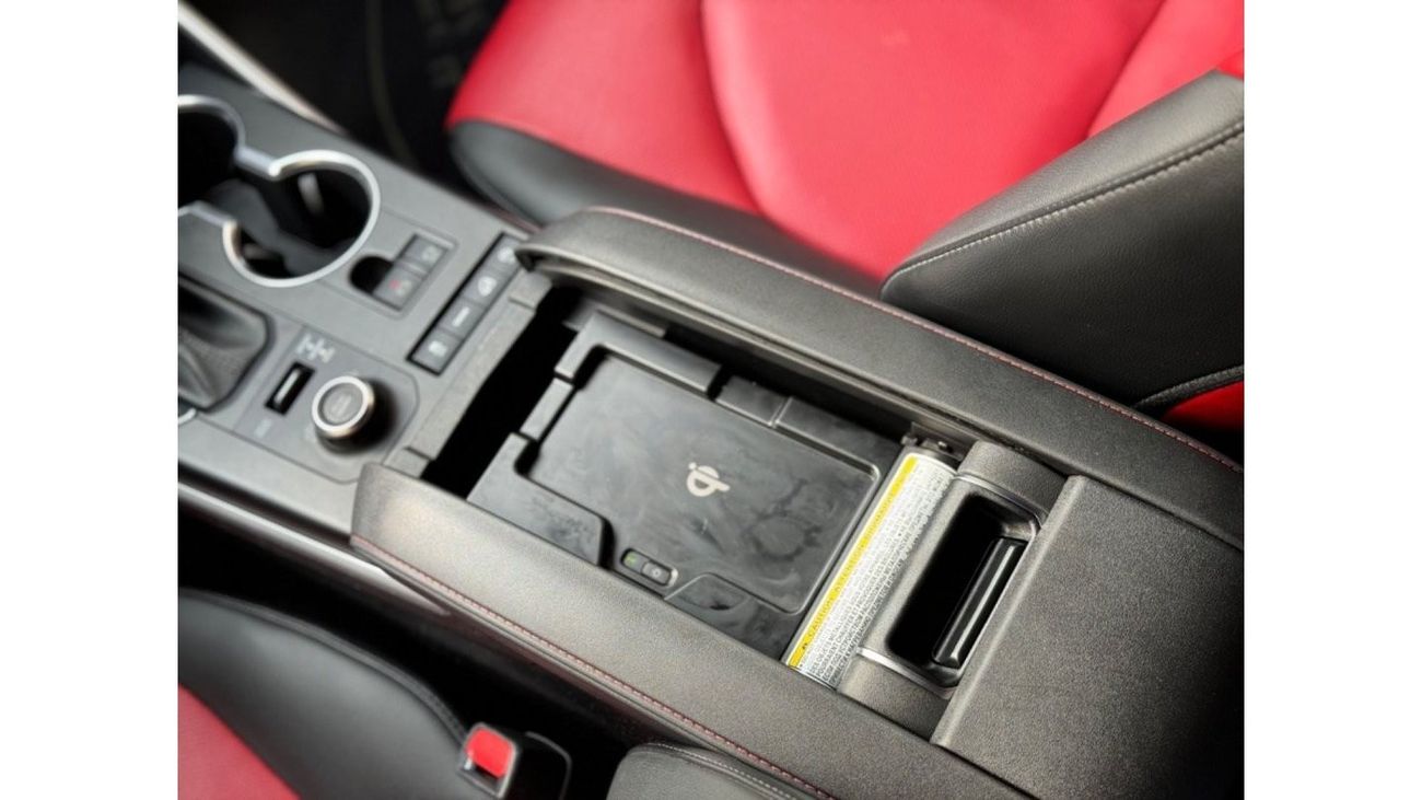 Toyota Highlander Limited Toyota Highlander XSE / V6 / 2021 / Canadian Clean Title