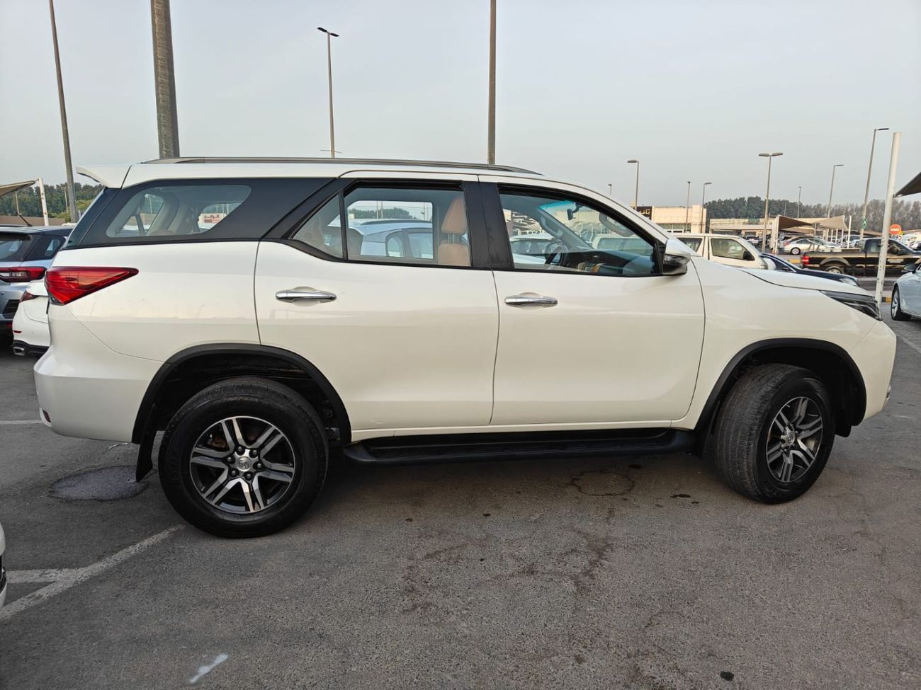Toyota Fortuner Toyota Fortuner EXR 2.7L (160 HP) MY2021 GCC