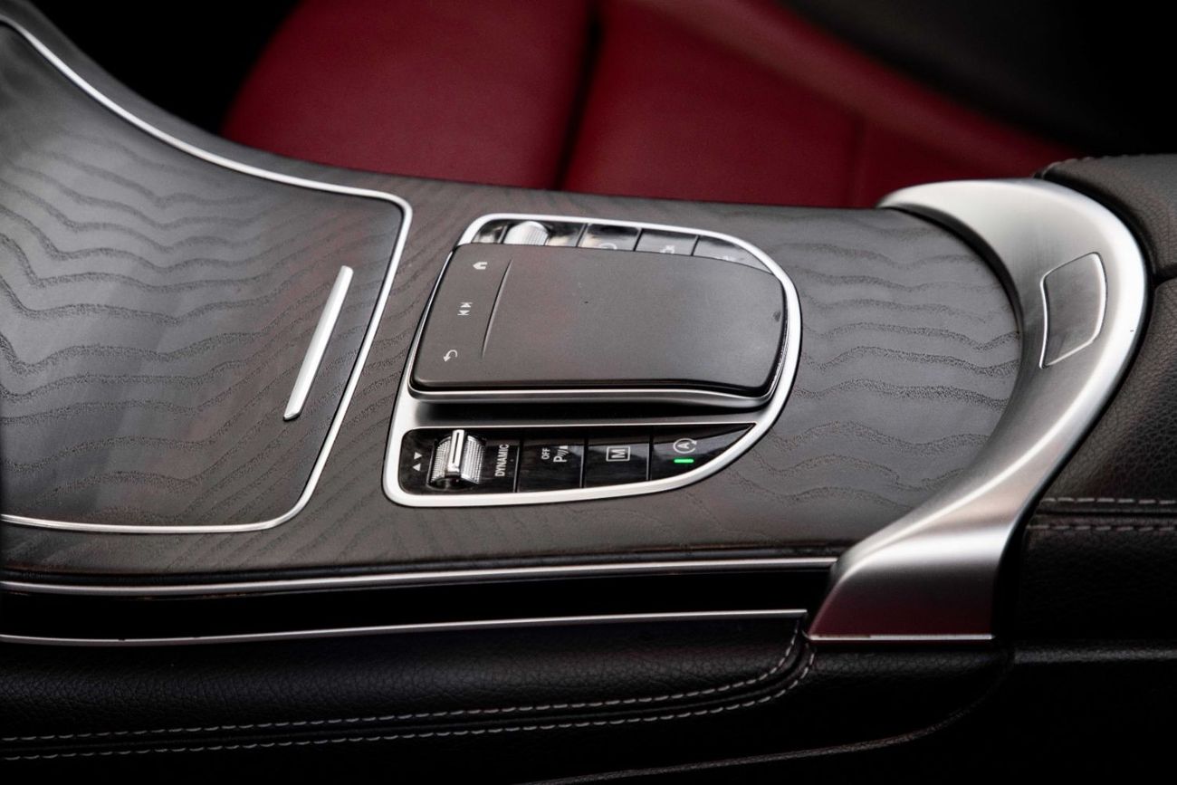 Mercedes-Benz GLC 200 200 | 3,035 P.M  | 0% Downpayment | Immaculate Condition!