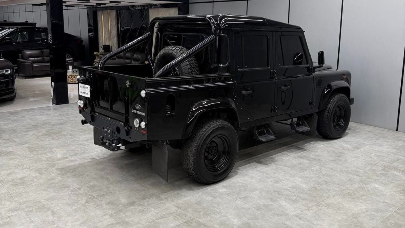 Land Rover Defender Final Edition Pick Up | Manual Transmission | Full Service History