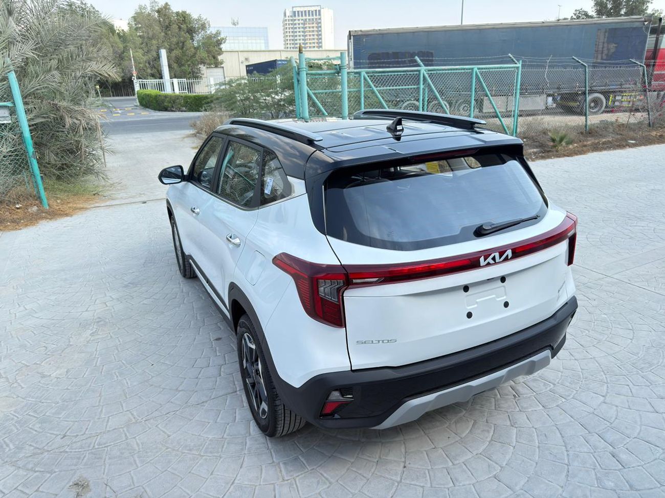 Kia Seltos 1.5L A/T LUXURY COMFORT EDITION 2026MY, EXPORT ONLY