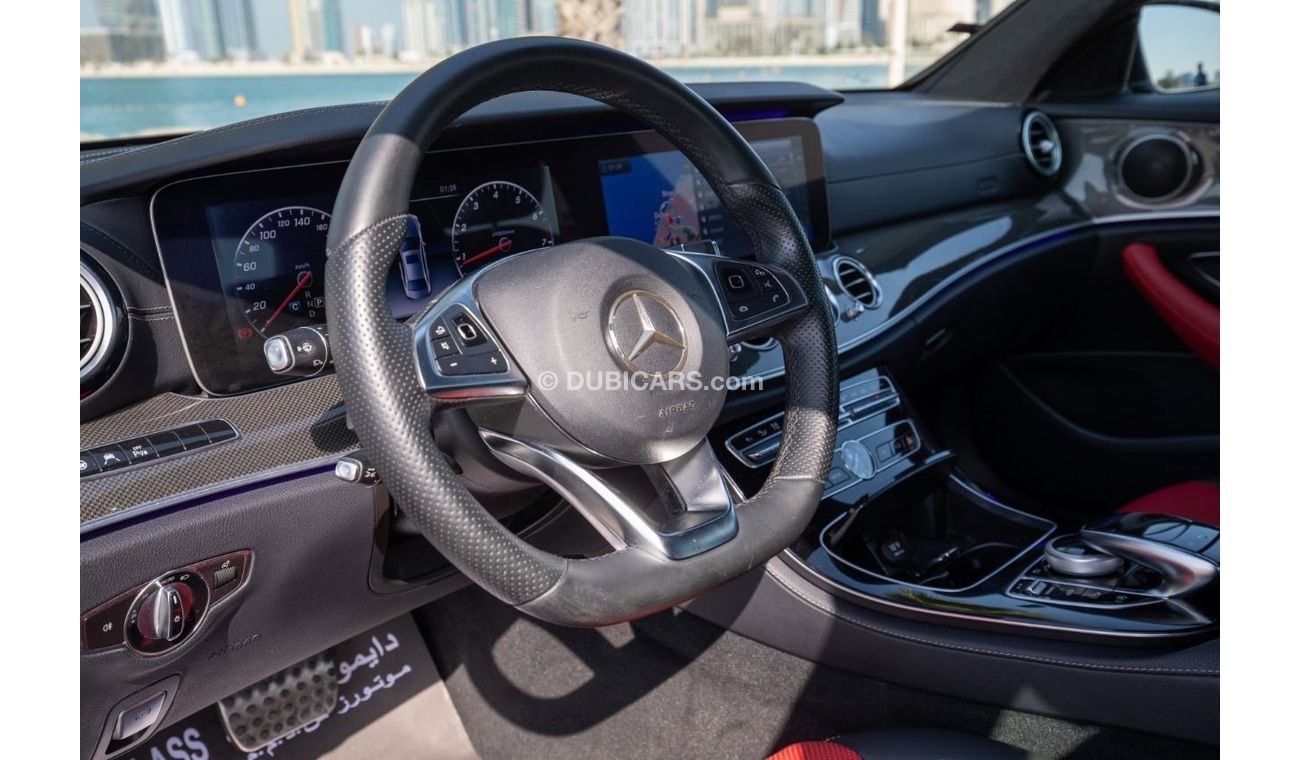 مرسيدس بنز E200 مرسيدس E200 خليجي سقف بانورامي 2017 كامل المواصفات، بدون حوادث