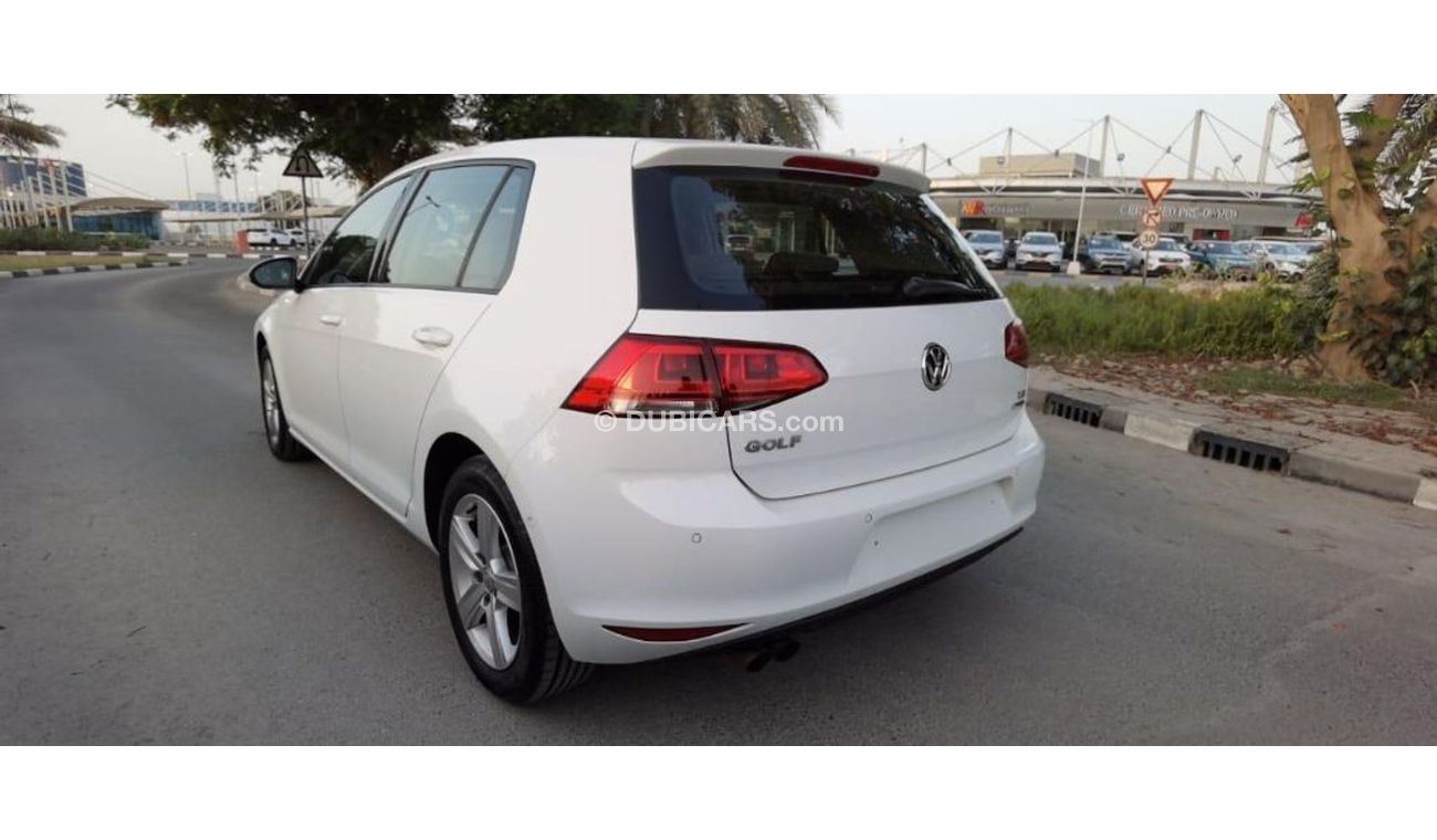 Volkswagen Golf TSI - WARRANTY - GCC SPECS - FULL SERVICE HISTORY -