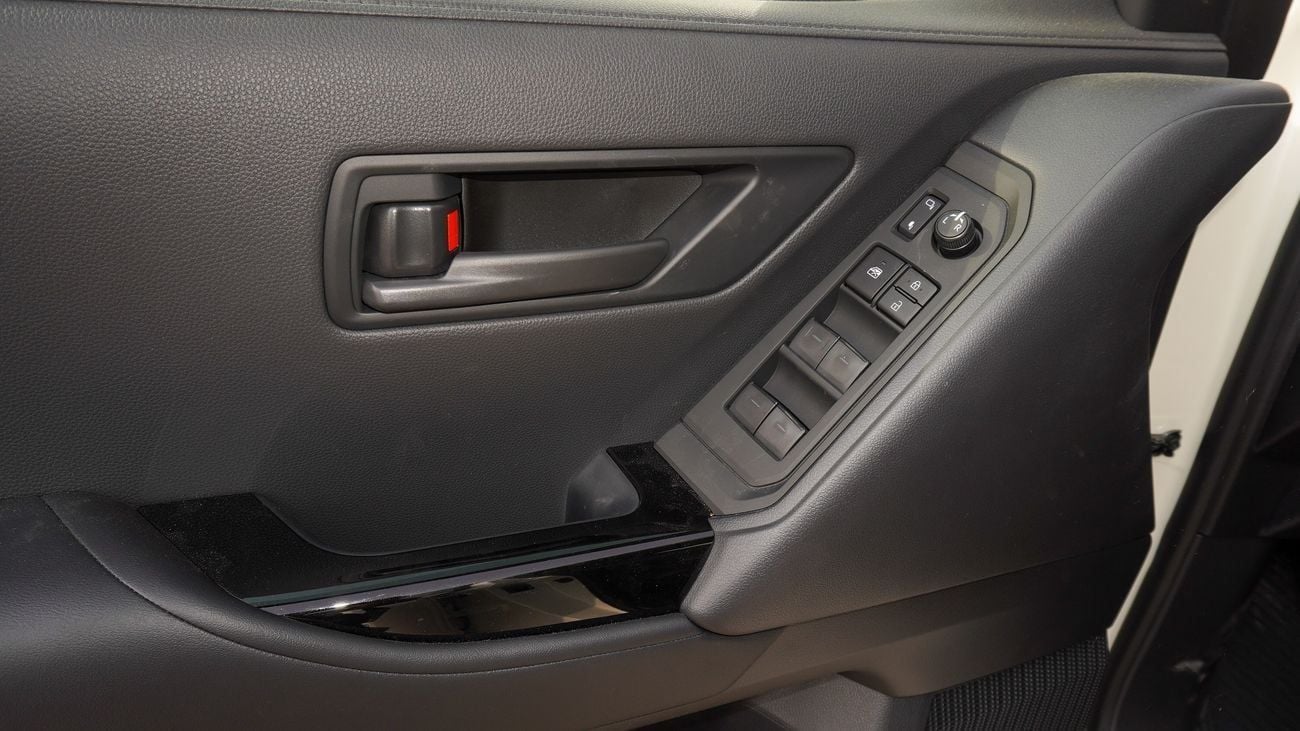 Toyota Land Cruiser GXR 4.0L V6