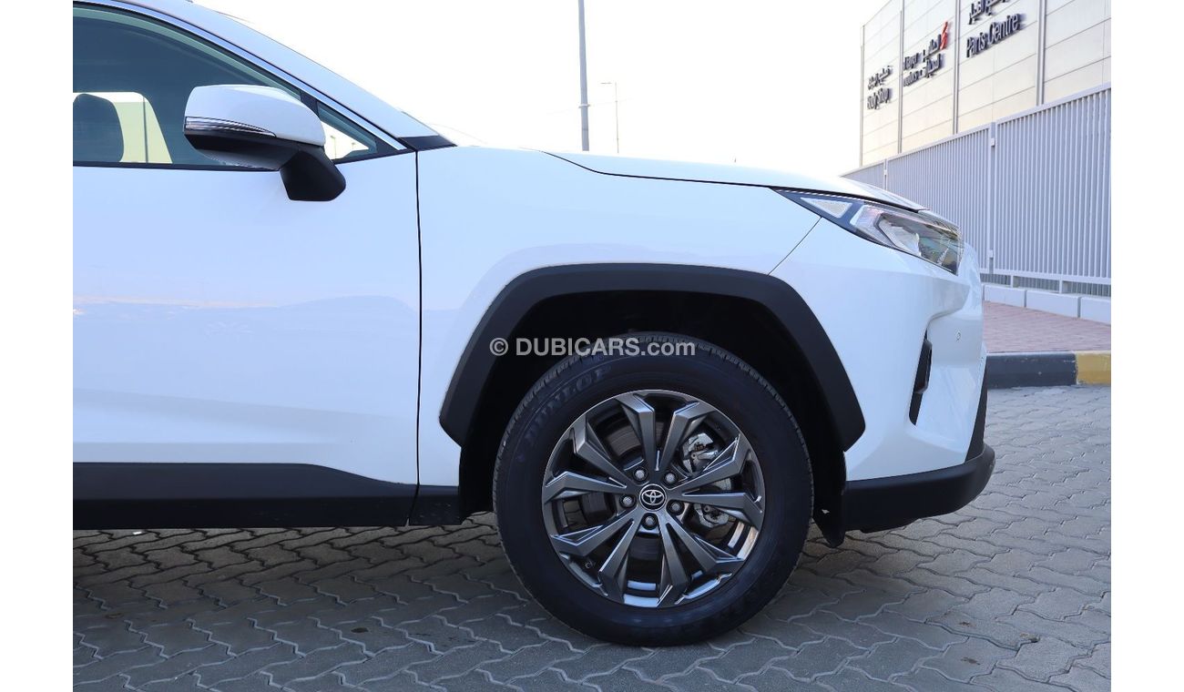 Toyota RAV4 Hybrid Germany importer